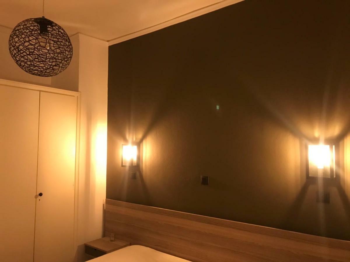 Renovated Minimal Apartment Next To Metro Atenas Exterior foto